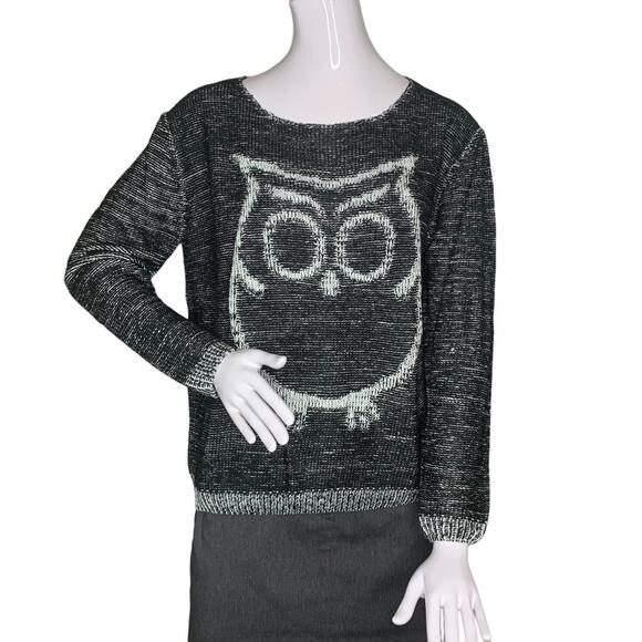 Monroe & Main knit sweater top size medium gray and white owl graphic - Picture 2 of 9